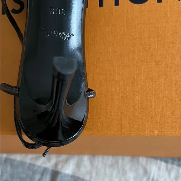 Louis Vuitton Black Monogram Pointed Slingback Pump - Picture 7 of 7